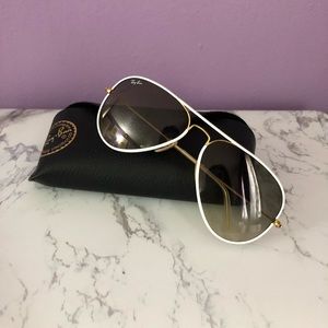 Ray-ban white aviator classic sunglasses- NEW!